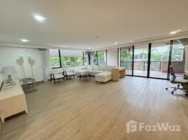 4 Habitación Apartamento en alquiler en Tipamas Suites, Thung Mahamek, Sathon, Bangkok, Tailandia