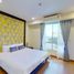 3 Bedrooms Condo for rent in Phra Khanong Nuea, Bangkok Sarin Suites
