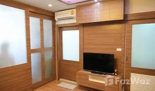 1 Schlafzimmer Wohnung zu verkaufen in Si Racha, Pattaya Ladda Condo View