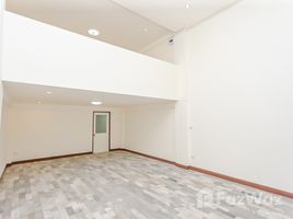 3 спален Таунхаус for sale in Банг Капи, Бангкок, Khlong Chan, Банг Капи