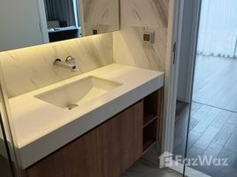 2 спален Кондо в аренду в Muniq Sukhumvit 23, Khlong Toei Nuea