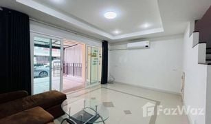 4 Bedrooms Townhouse for sale in Nong Prue, Pattaya Supalai Ville Thepprasit 8