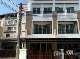 ขายทาวน์เฮ้าส์ 3 ห้องนอน ในโครงการ บ้านกลางเมือง - สุขสวัสดิ์ -พระราม 3, ทุ่งครุ, ทุ่งครุ