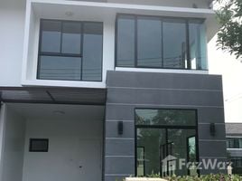 3 Bedroom Townhouse for sale at The Villa Bangbuathong, Bang Bua Thong