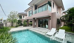 4 Schlafzimmern Villa zu verkaufen in Huai Yai, Pattaya The Lake Huay Yai