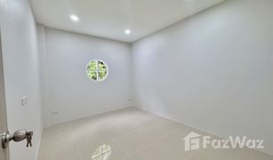 2 Bedrooms Townhouse for sale in Ratsada, Phuket 