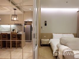 1 Bedroom Condo for rent at Noble Remix, Khlong Tan