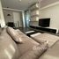 1 спален Квартира на продажу в The Room Sukhumvit 40, Phra Khanong, Кхлонг Тоеи