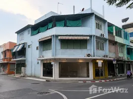 พื้นที่ค้าปลีก ให้เช่า ในทำเล ยานนาวา, กรุงเทพมหานคร, ยานนาวา