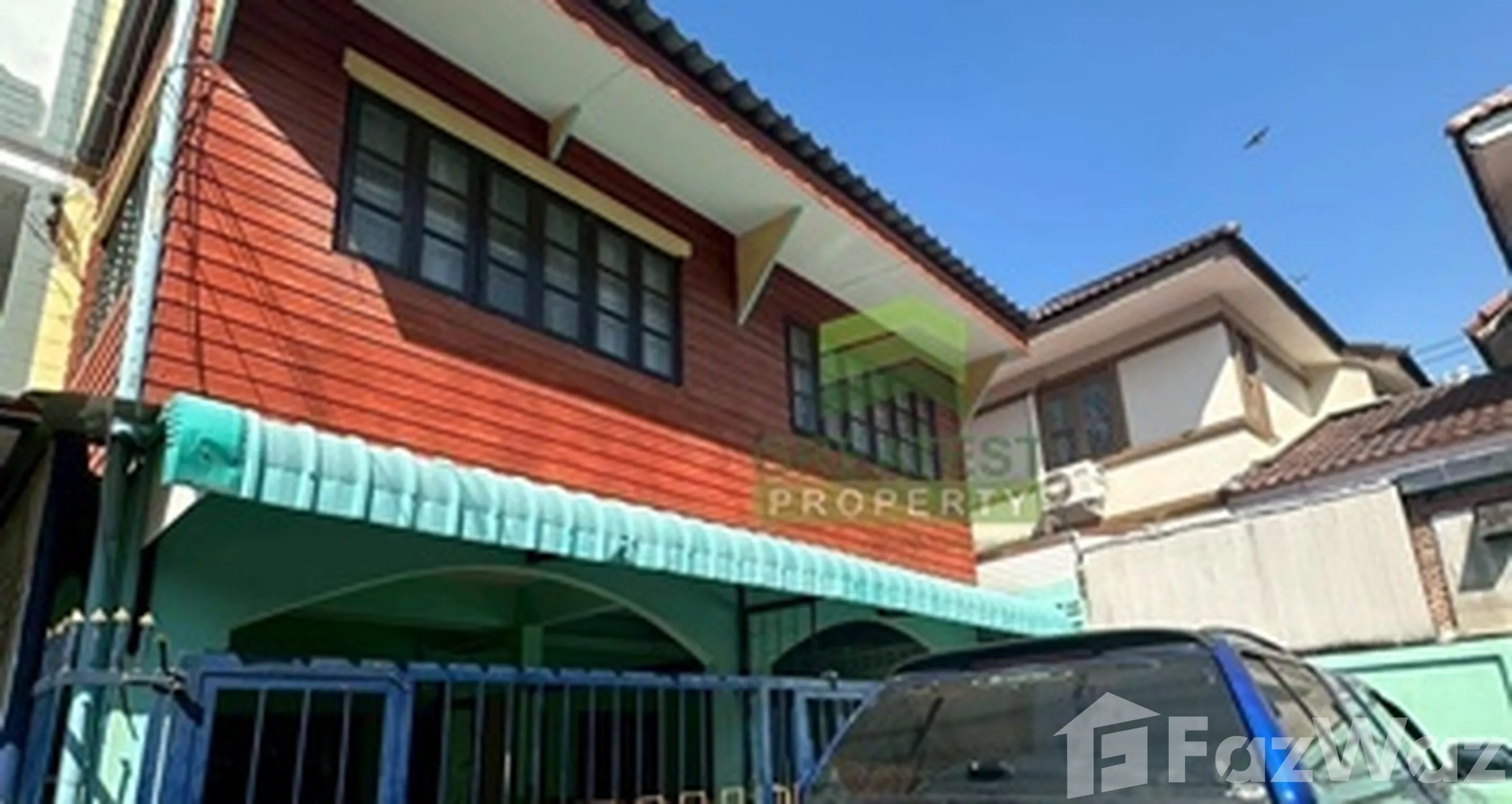 Phonpaisan Village, Wat Ku District. For sale urgently: 2-story townhouse, 33 sq.wa.