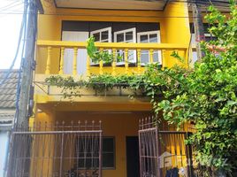 2 Schlafzimmer Reihenhaus zu vermieten in Pathum Thani, Khu Khot, Lam Luk Ka, Pathum Thani