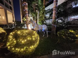 2 Bedroom Condo for sale at The Peak Towers, Nong Prue, Pattaya