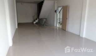 3 Bedrooms Shophouse for sale in Bang Mot, Bangkok 