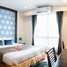 Sarin Suites で賃貸用の 2 ベッドルーム マンション, Phra Khanong Nuea