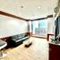 2 спален Квартира в аренду в Sathorn House, Si Lom, Банг Рак