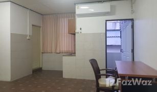 9 Schlafzimmern Appartement zu verkaufen in Bang Lamphu Lang, Bangkok JCC HOUSE