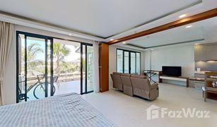 2 Bedrooms Condo for sale in Rawai, Phuket At The Tree Condominium