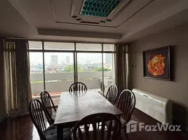 3 Bedroom Apartment for rent at Raja Mansion, Khlong Tan Nuea, Watthana, Bangkok, Thailand