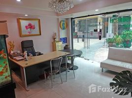 1 спален Торговые площади for sale in lebua at State Tower, Si Lom, Si Lom
