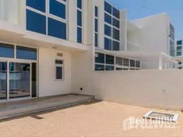 3 غرفة نوم تاون هاوس للبيع في Albizia, DAMAC Hills 2 (Akoya)