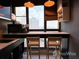 1 спален Кондо в аренду в Rhythm Sukhumvit 44/1, Phra Khanong