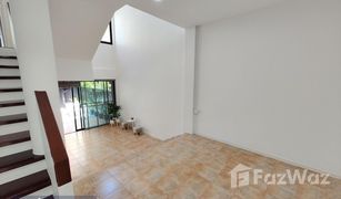 4 Bedrooms House for sale in Bang Chak, Bangkok 