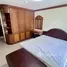 1 Bedroom Condo for sale at Silom Suite, Si Lom, Bang Rak, Bangkok