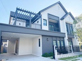 4 Bedroom House for rent at Centro Bangna, Bang Kaeo, Bang Phli, Samut Prakan, Thailand