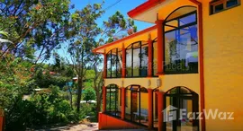 Verfügbare Objekte im PUNTA LEONA: Oceanfront Apartment For Sale in Punta Leona