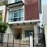 3 спален Дом в аренду в Thanapat Haus Sathorn-Narathiwas, Chong Nonsi, Ян Наща
