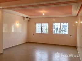 3 Habitación Apartamento en venta en Appartement avec Vu dégagée, Na Kenitra Saknia
