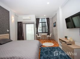 Studio Appartement zu verkaufen im Seven Stars Condominium, Chang Phueak