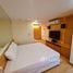 2 chambre Condominium à louer à , Bang Kapi, Huai Khwang