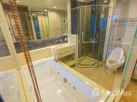 2 спален Квартира в аренду в The Address Sathorn, Si Lom