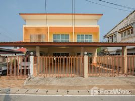 2 Schlafzimmer Reihenhaus zu verkaufen in Mueang Phrae, Phrae, Nai Wiang, Mueang Phrae