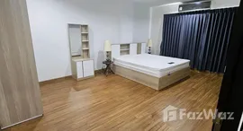 ยูนิตมือสองและให้เช่า