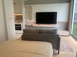 คอนโด 1 ห้องนอน ให้เช่า ในโครงการ สโคป พร้อมศรี, คลองตันเหนือ