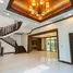 4 Habitación Casa en alquiler en L&H Villa Sathorn, Chong Nonsi
