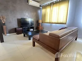 2 Bedroom Apartment for rent at Witthayu Complex, Makkasan