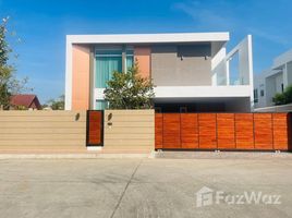 5 Bedroom House for sale in Chiang Mai, Pa Daet, Mueang Chiang Mai, Chiang Mai