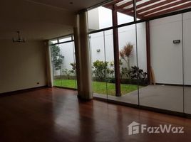 3 Habitaciones Apartamento en alquiler en Santiago de Surco, Lima Centauro