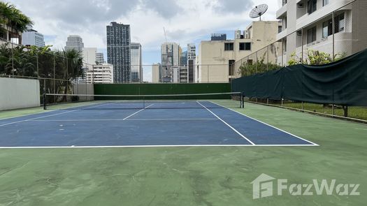 Fotos 1 of the Pista de Tenis at D.S. Tower 1 Sukhumvit 33