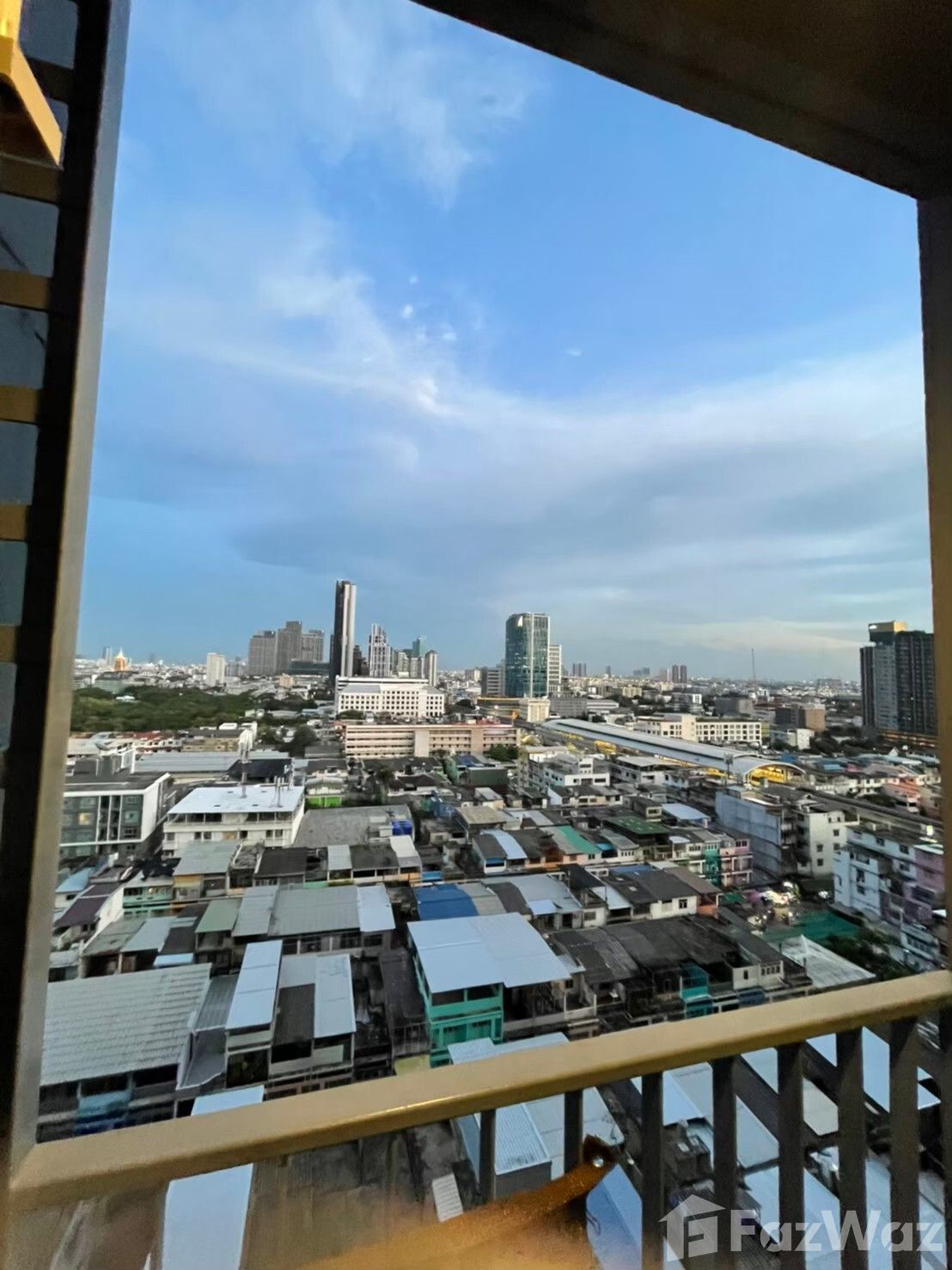 For sale 1 Beds condo in Phra Khanong, Bangkok