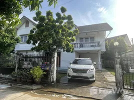 4 Habitación Casa en venta en Krisada Nakorn 12, Chimphli, Taling Chan, Bangkok