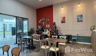 N/A Retail space for sale in Suan Luang, Bangkok 