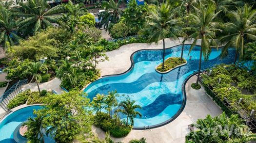 Фото 2 of the Gemeinschaftspool at Bangkok Garden