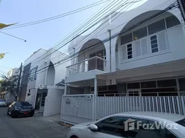 วิลล่า 3 ห้องนอน ให้เช่า ในทำเล คลองตันเหนือ, กรุงเทพมหานคร, คลองตันเหนือ, วัฒนา, กรุงเทพมหานคร