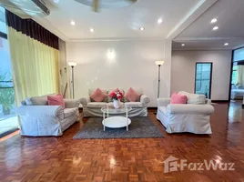 อพาร์ทเม้นท์ 3 ห้องนอน ให้เช่า ในโครงการ สวัสดีแมนชั่น, คลองเตยเหนือ