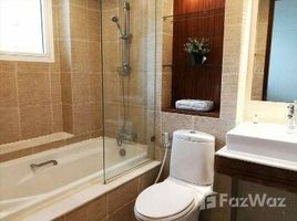 2 спален Кондо в аренду в Avenue 61, Khlong Tan Nuea, Щаттхана