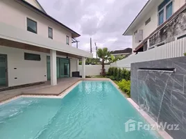 4 Habitación Villa en venta en Suriyaporn Place, Chalong, Phuket Town, Phuket, Tailandia